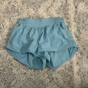 Lululemon hotty hot low rise shorts